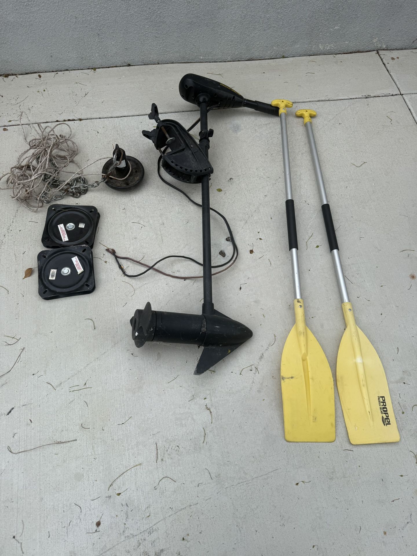 All Together- A Mini Kota- 2 Paddles- 2 Seat Plates- A Anchor