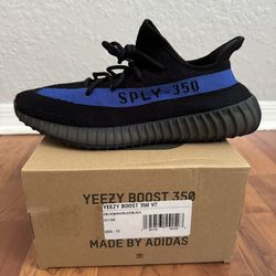 Yeezy 350 V2 - Dazzling Blue