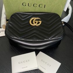 GG MARMONT SMALL SHOULDER BAG 