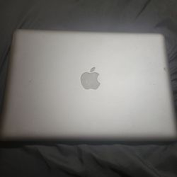 MacBook Pro (For Parts)