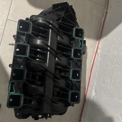 Dodge Charger 6.4 intake manifold