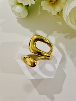 Stylish Golden 18k Gold Plated Ring