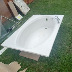 Bathtub