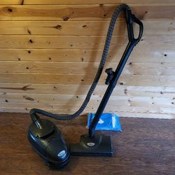 Tristar Canister Vacuum Cleaner with Attachments 