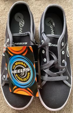 HEELYS PRO 20 CANVAS SKATE ROLLER  SHOES NEW WITH TAG!