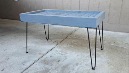 Rustic Farmhouse Coffee Table