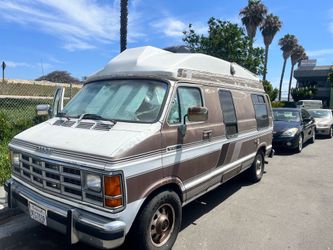 1992 Dodge Ram Van