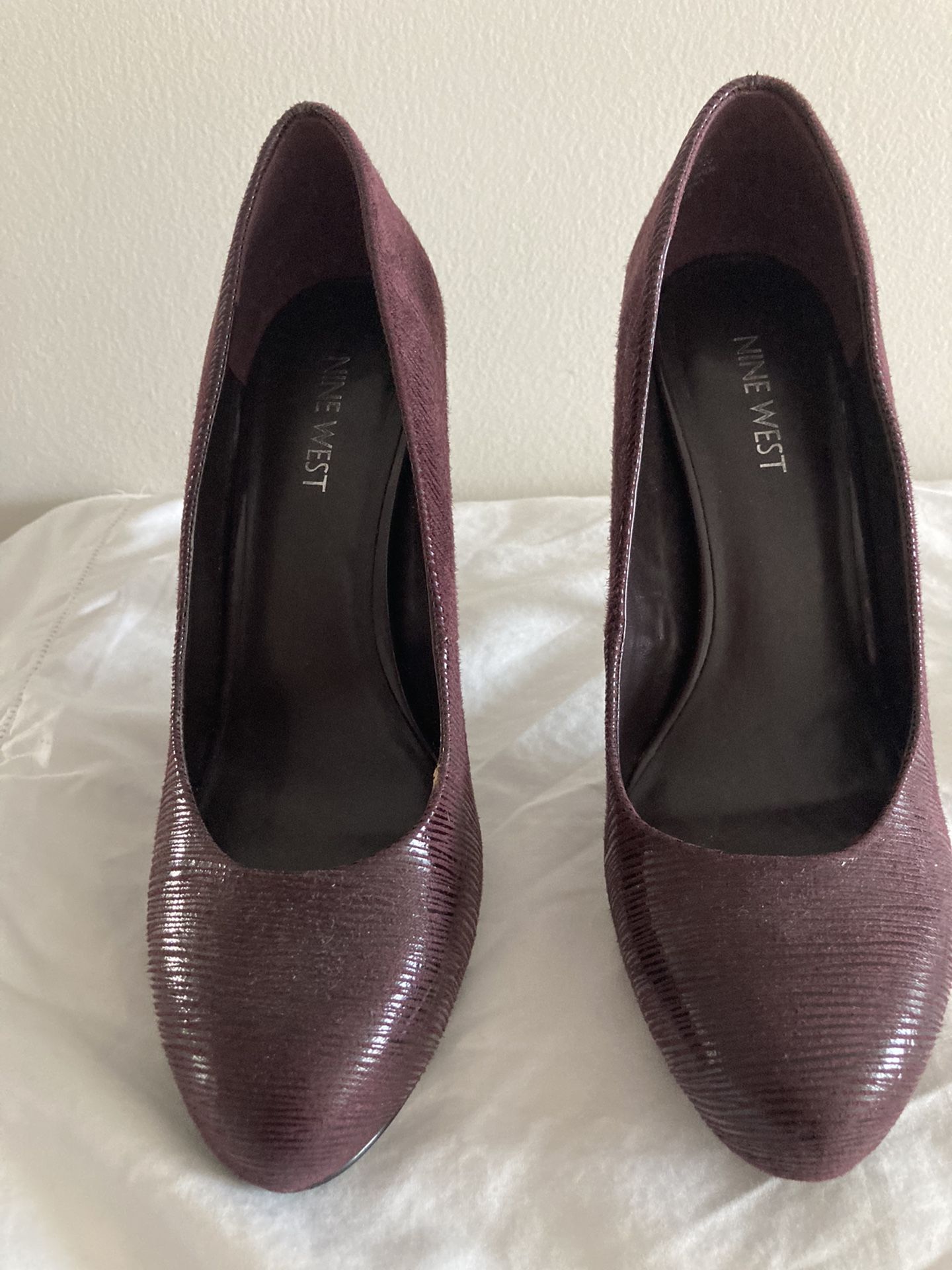 Nine West Burgundy Pumps