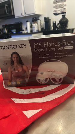brand new never used Mom cozy M5 hands-free breast pump set double pumps