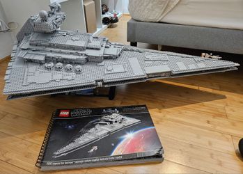 LEGO Star Wars Imperial Star Destroyer 75252 - Used
