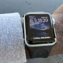 APPLE WATCH SERIES 3