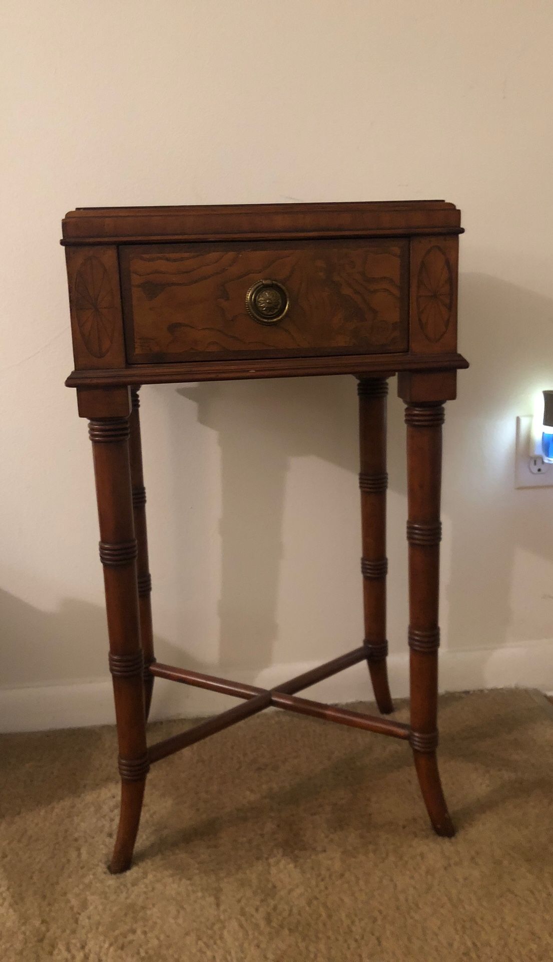 Ethan Allen entry table for Sale in Port St. Lucie, FL OfferUp