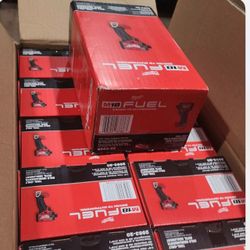 Milwaukee M18 Fuel 18v lithium-ion brushless cordless 1/4 in .HEX impact driver (tool only)