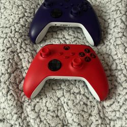 Two Xbox One/one S/ Series X/ Series S, Controllers 