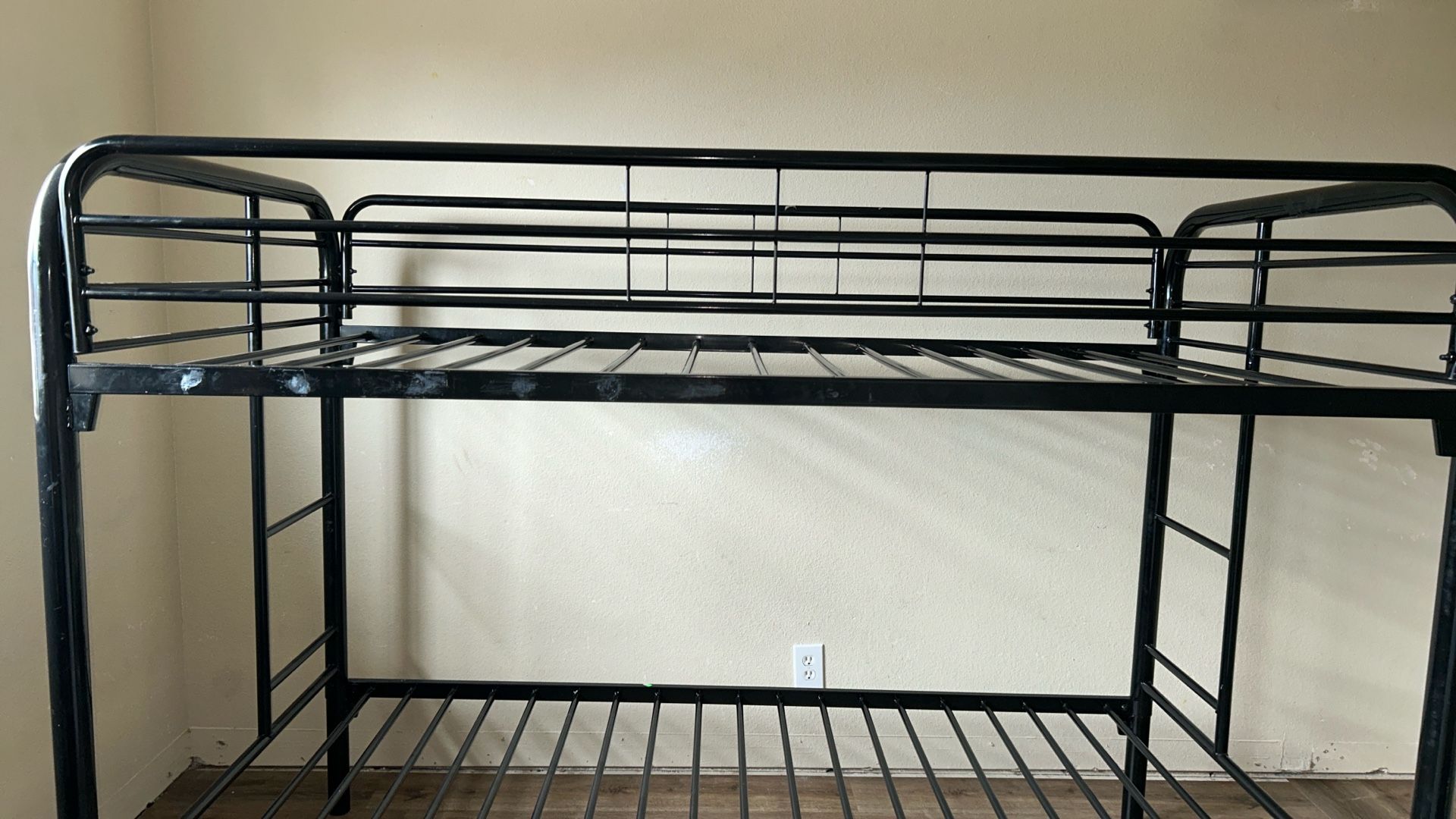 Metal Bunkbed