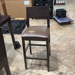 Table W/6 Chairs
