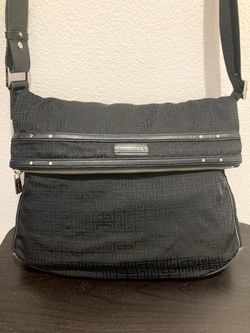 GIVENCHY ー Shoulder Bag, Black