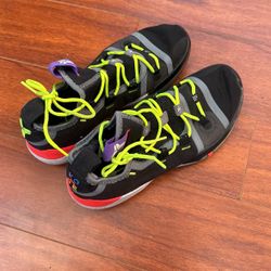 Kobe Ad Chaos Size 8.5 