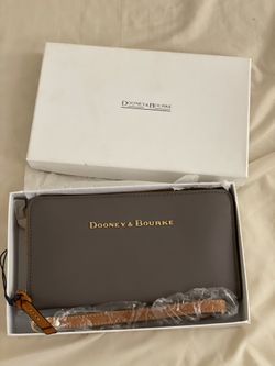 Dooney And Bourke Wallet
