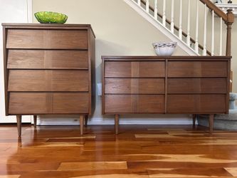 2 piece MCM dresser set - Refinished, great condition, A+ wood grain