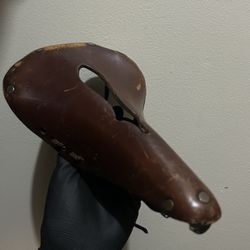 Brooks B17 Saddle 