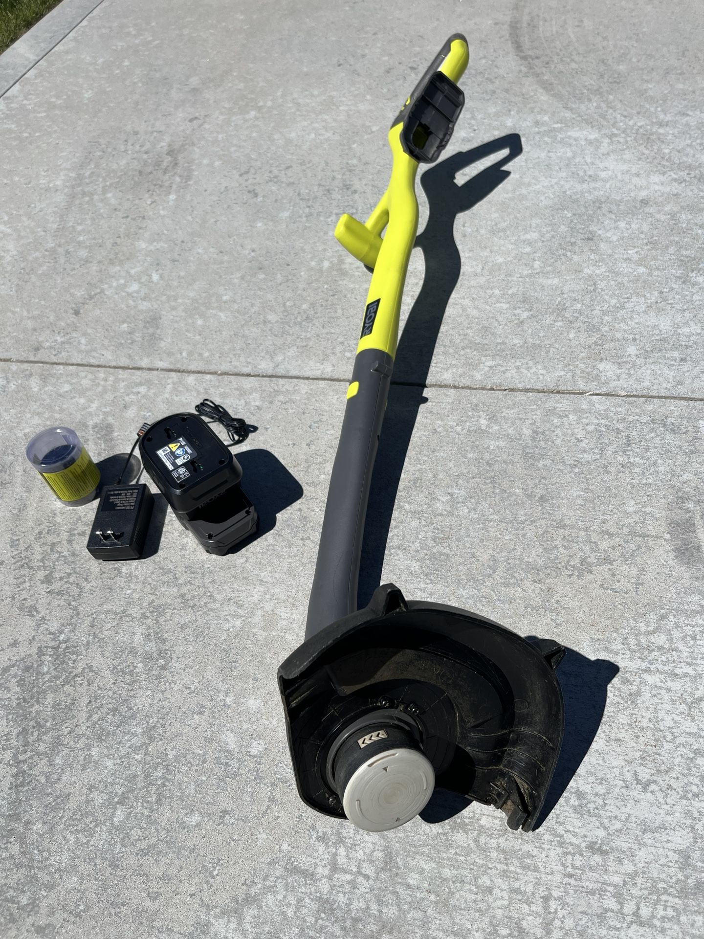 Weed Trimmer Ryobi