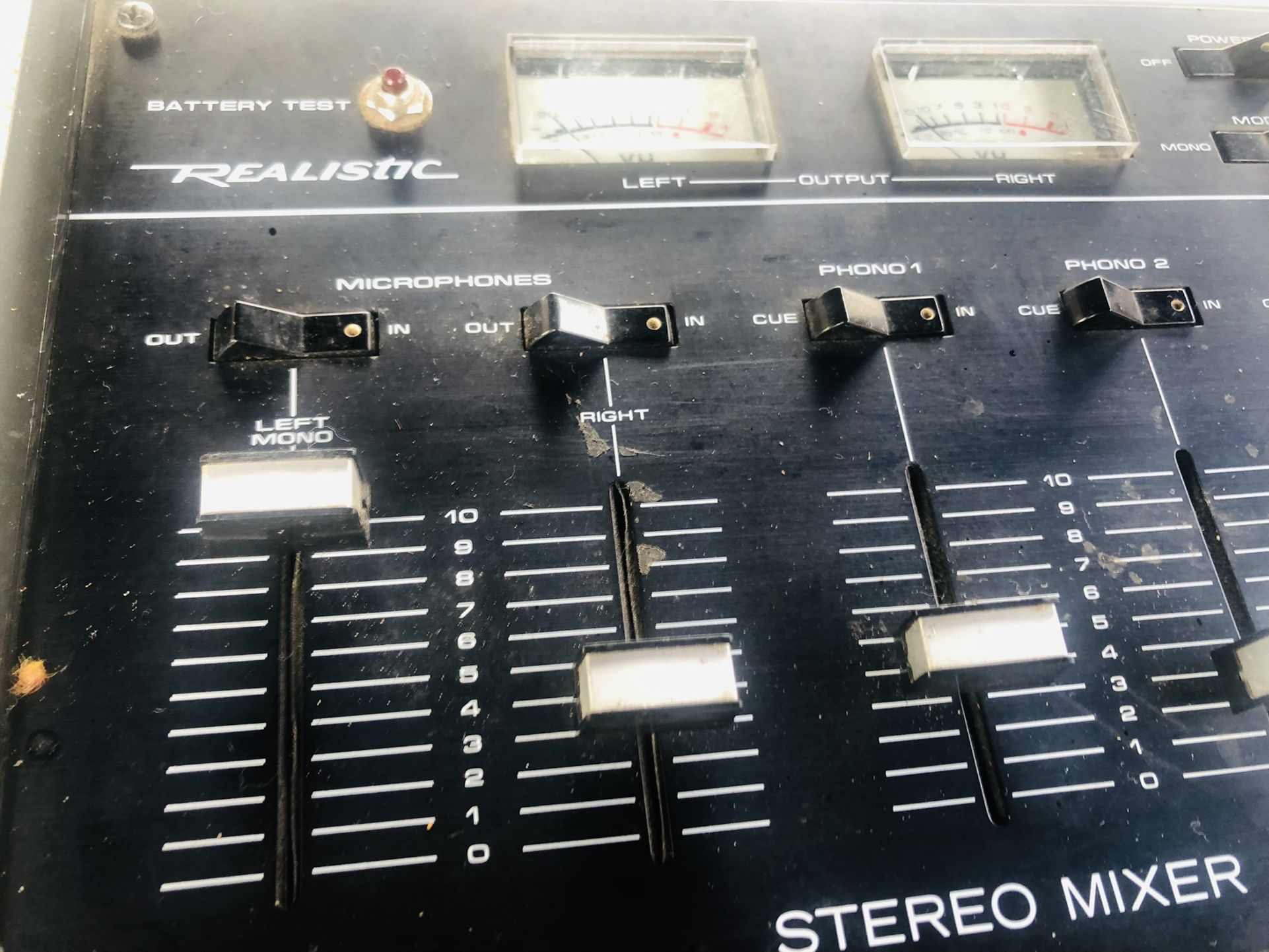 Realistic Stero Music Mixer With Microphone Excellent Working Condition