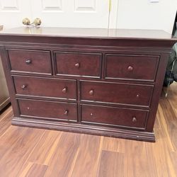 7 Drawer Dresser
