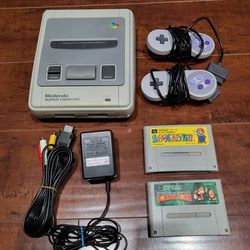 Nintendo Super Famicom w/2 Games Tested & Working