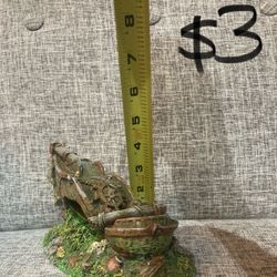 🟢AVAILABLE 🟢 Fish Tank Decoration 