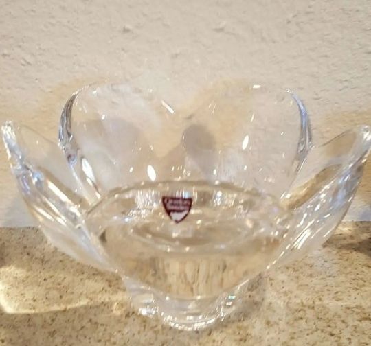 Orrefor's Swedish Crystal Petal bowl