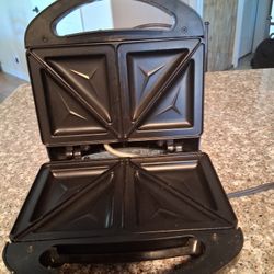 Grilled Sandwich Maker 