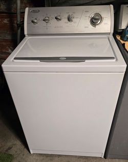 Lavadora Whirpool Heavy Duty Con Garantía Lusiendo Y Trabajando Exelente $300