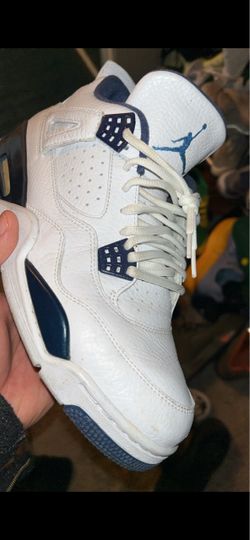 Jordan 4 Columbia