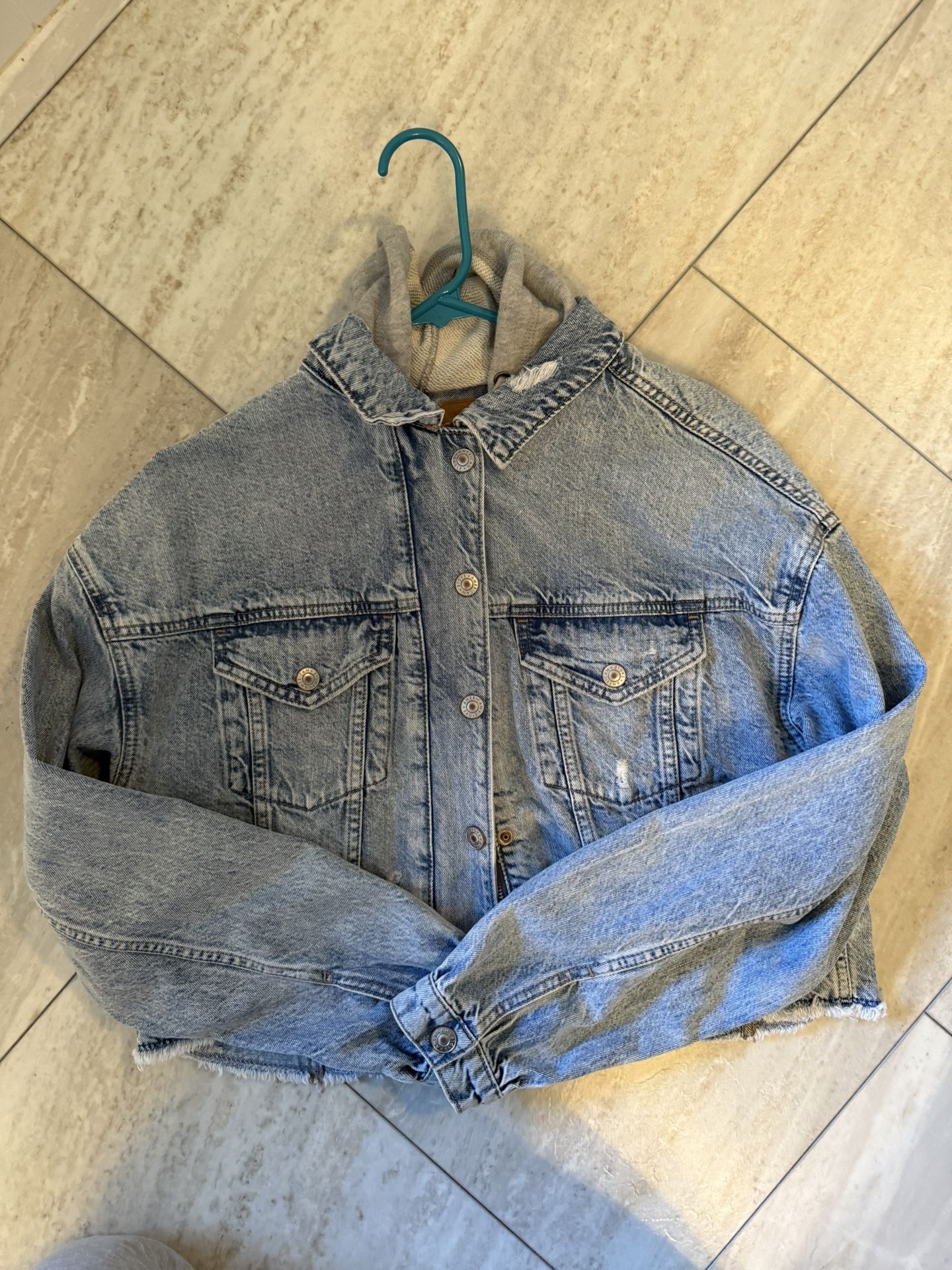 American Eagle Cropped Hooded Denim Jacket