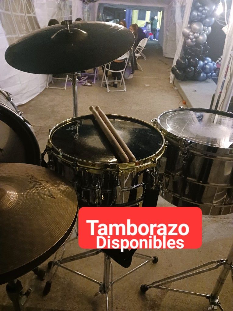 Tambora Y Tamborazo