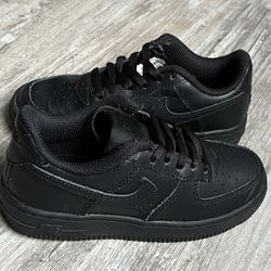 Nike Air Force 1; Size 11c; $20