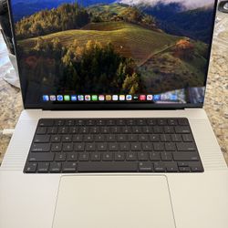 💻 MacBook Pro 16”  – M1 Max, 64GB RAM, 1TB SSD, AppleCare+ 💻