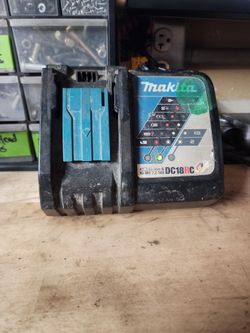Makita Fast Battery Charger