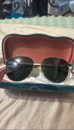 Gucci aviator glasses