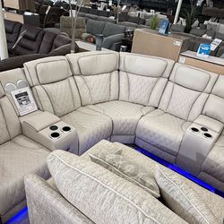 Power Reclining Sectional With Massage,Adjustable Headsets,wireless Charging And Speakers