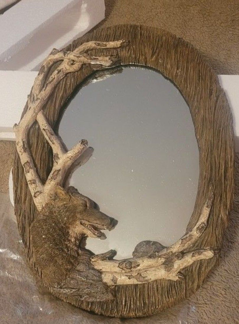 Wolf Wall Mirror 