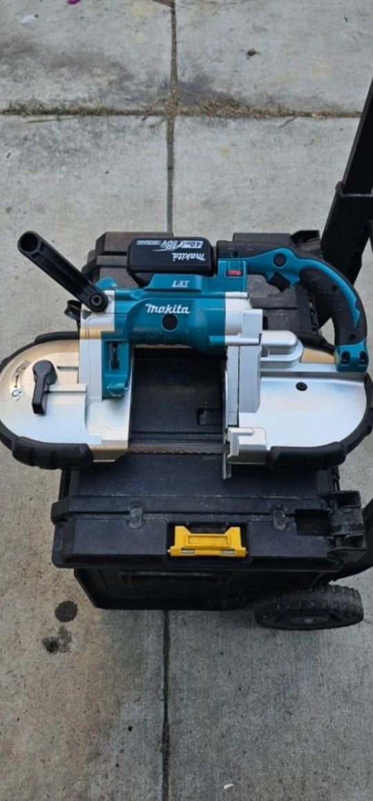 Makita Band Saw
