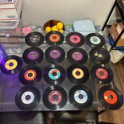 Vintage Vinyl Records (45s) 