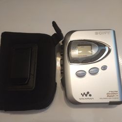 Original Sony Walkman WM Fx290w With Original Holder