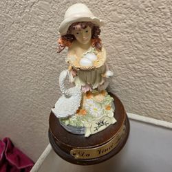 Porcelain Figurine 