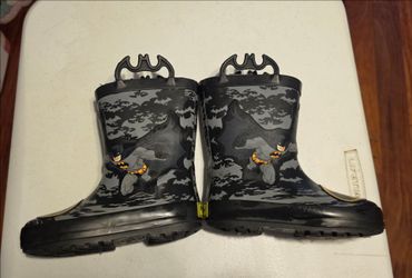 Rain boots