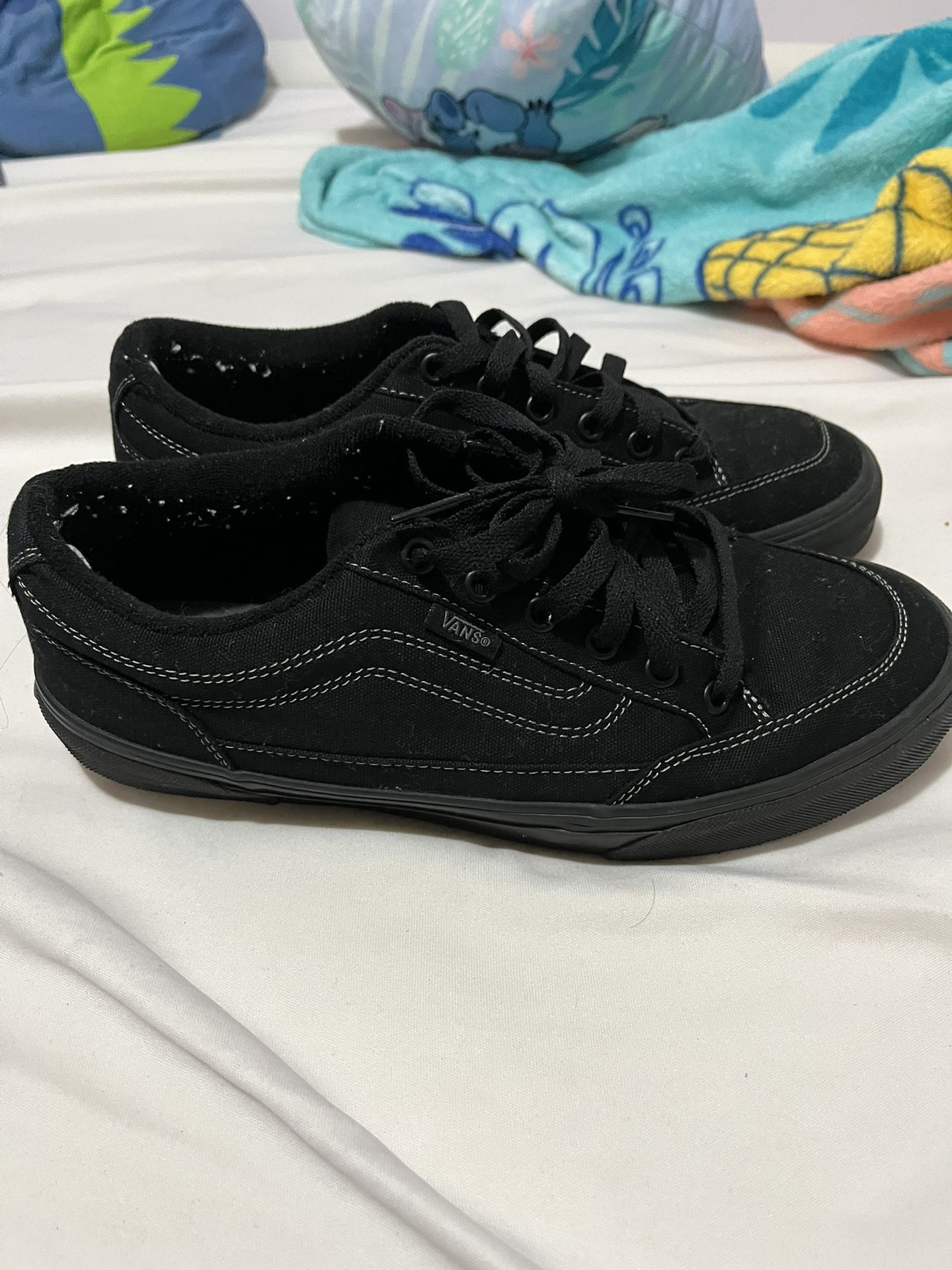 black vans 9.5