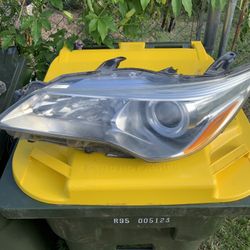 Camry Headlights 