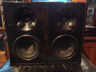 KLIPSCH WB14 WIRED BOOKSHELF SPEAKERS AND DAYTON SUB-100 POWERED SUBWOOFER $500 FINAL PRICE READ DESCRIPTION AND SEE ALL PICTURES